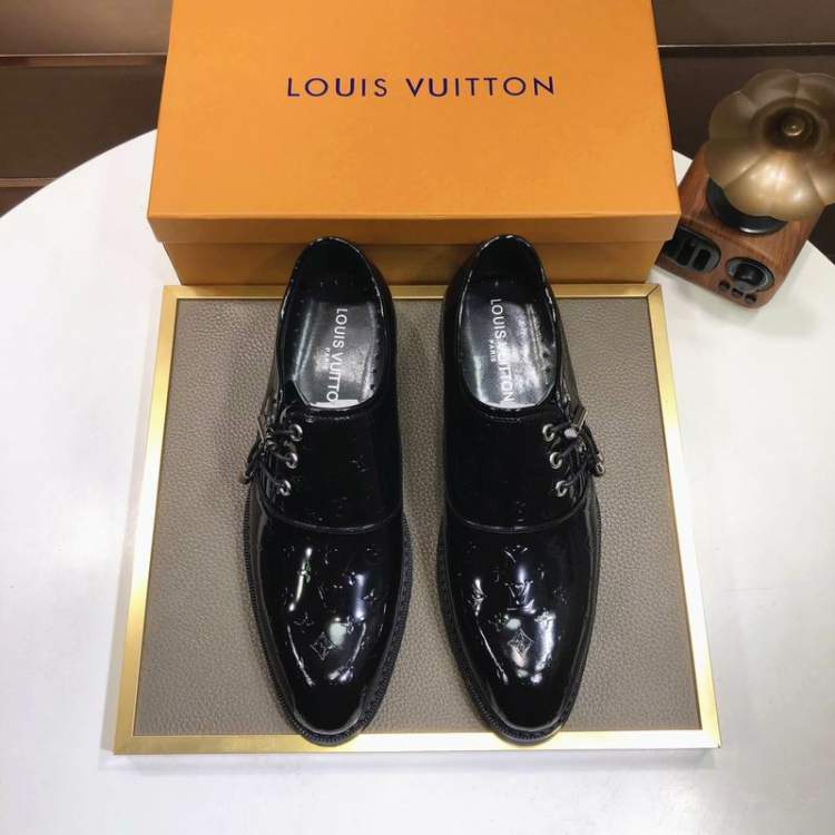 Picture of Louis Vuitton Shoes _SKULVsz38-45hnh041714546